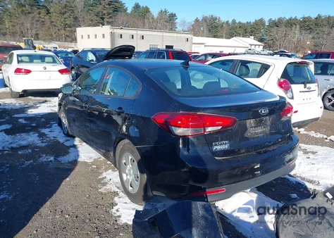 2018 Kia Forte Lx from USA, damaged, VIN 3KPFK4A75JE237535